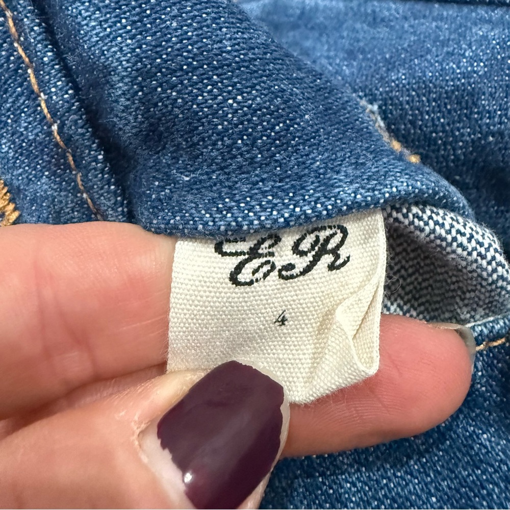 Emma Rothkopf Jeans Hunting Cross Front in Blue Timp Denim - Picture 9 of 10